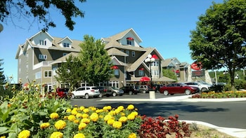 Cherry Tree Inn & Suites,East Bay Township>>Cedar,3 star