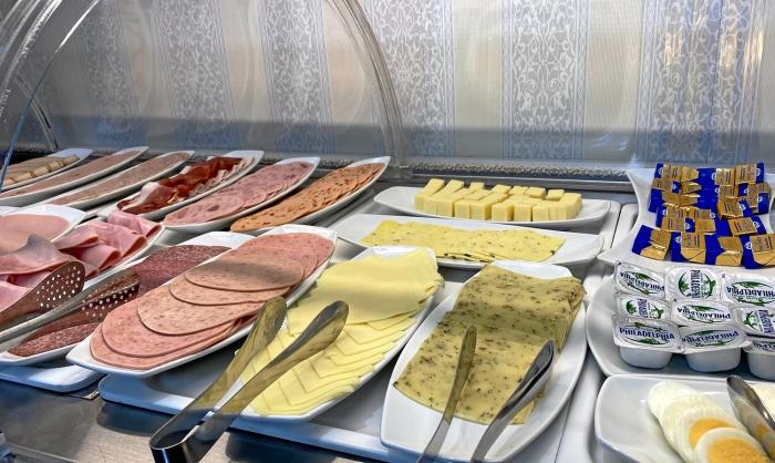 hotel and restaurant danner