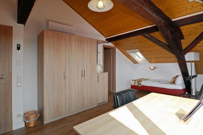 hotel and restaurant danner