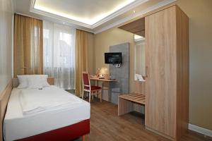 Hotel & Restaurant Danner,Buus>>Basel,3 star