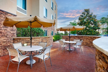 fairfield inn and suites by marriott tallahassee central