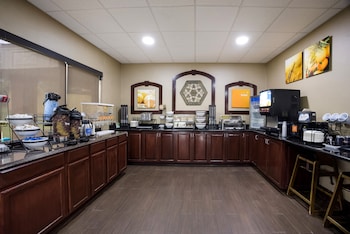 comfort inn and suites midway tallahassee west