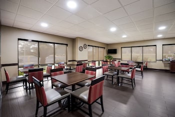 comfort inn and suites midway tallahassee west