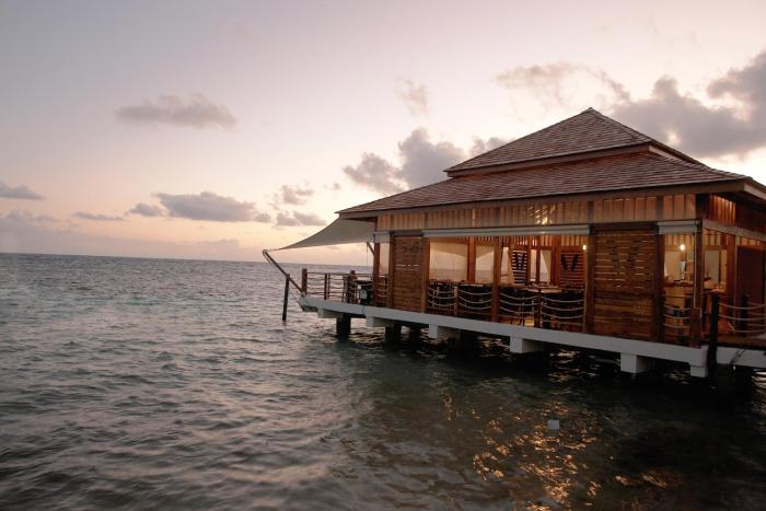 decameron los delfines all inclusive