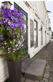 kj bmandsgaarden hotel