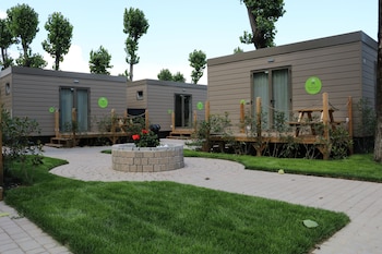 hu venezia camping in town