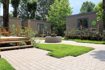 hu venezia camping in town