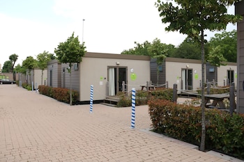 hu venezia camping in town