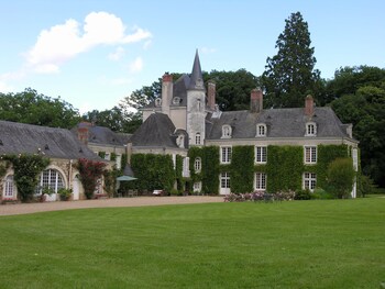 chateau du plessis anjou