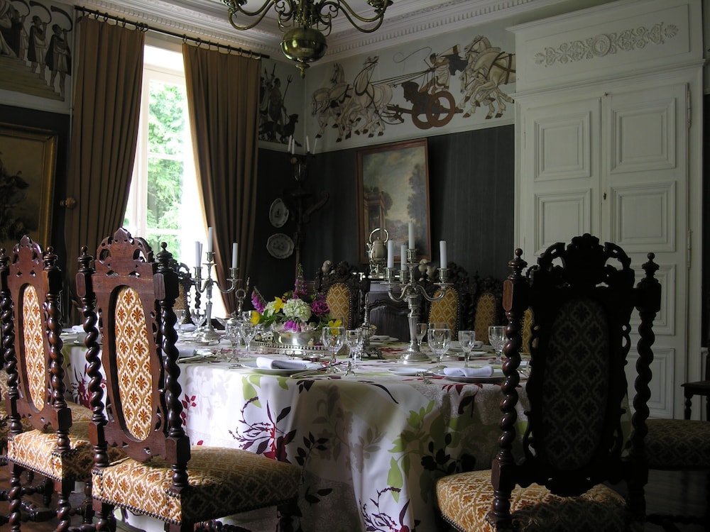 chateau du plessis anjou