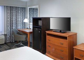 Hampton Inn & Suites Tulare,Tulare>>Fresno,3 star