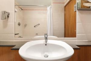 Savera Hotel South Ruislip,In Ruislip (Hillingdon),4 star