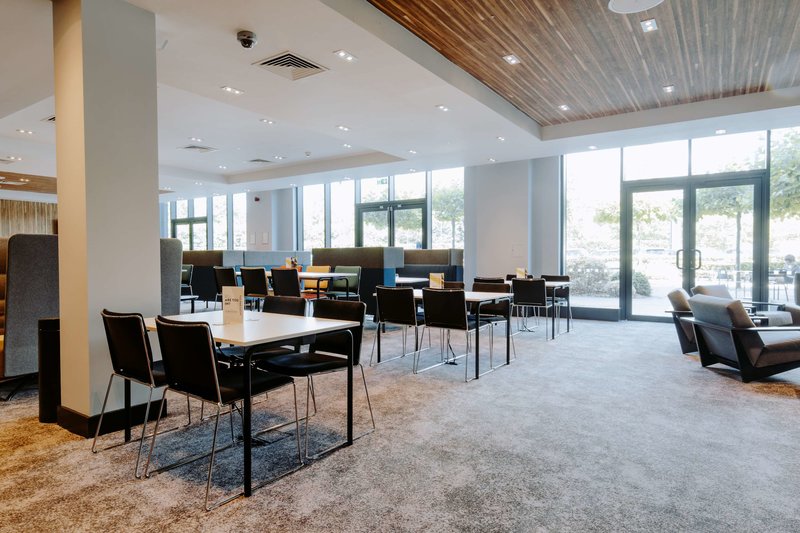 village hotel london watford