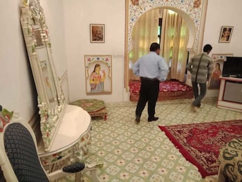 bassi fort palace