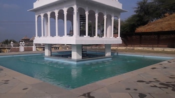 bassi fort palace