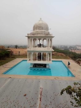 bassi fort palace