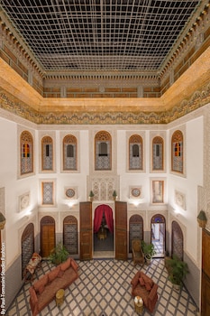 fes