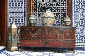 fes