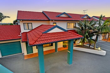 Academy At Botany Motor Inn,Botany Downs>>Auckland,3 star