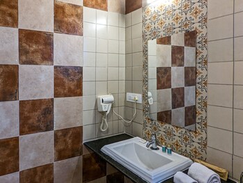 de soul sante morjim goa