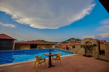 vijaygarh resort and cottages with private pool