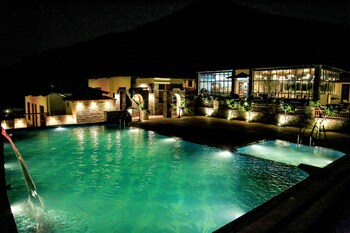 vijaygarh resort and cottages with private pool