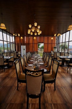 vijaygarh resort and cottages with private pool