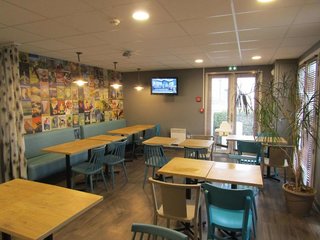 hotelf1 lyon bourgoin jallieu