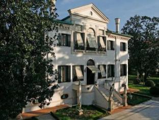 villa franceschi hotel and resort