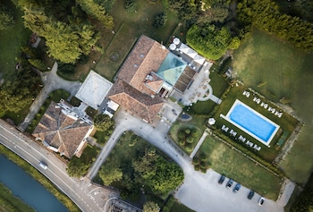 villa franceschi hotel and resort