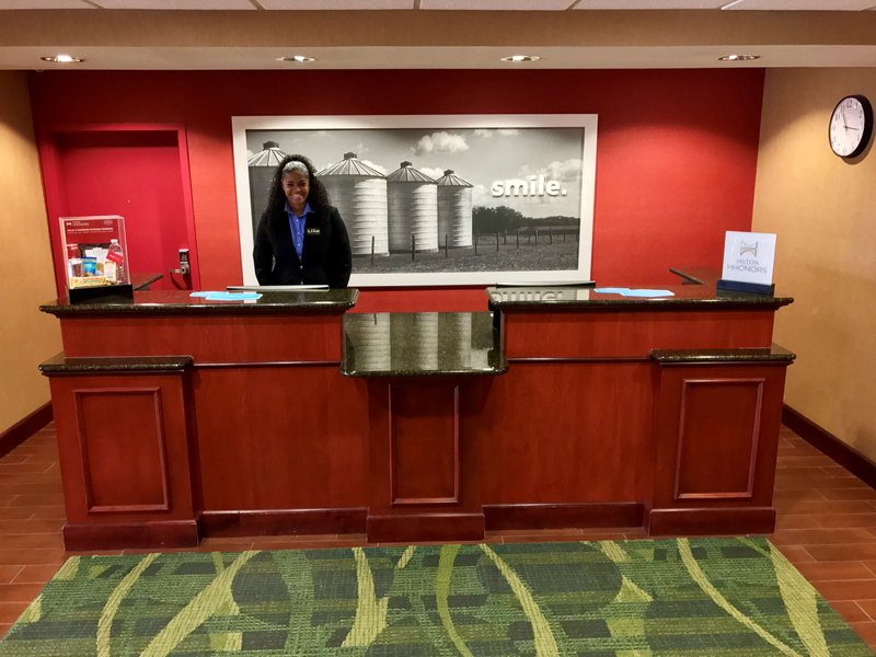 hampton inn hays north of i 70