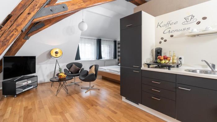 campuszwei hotel and boardinghouse