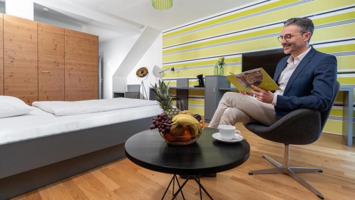 campuszwei hotel and boardinghouse