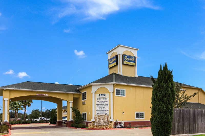 Scottish Inn & Suites Baytown