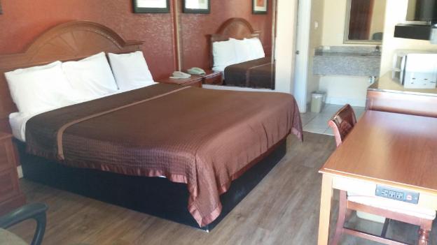 southmore boulevard motel