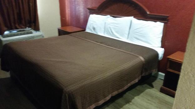 southmore boulevard motel