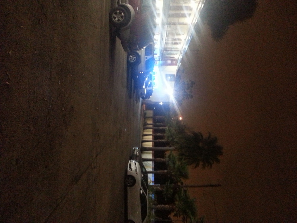 southmore boulevard motel