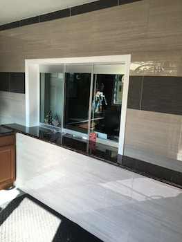 southmore boulevard motel