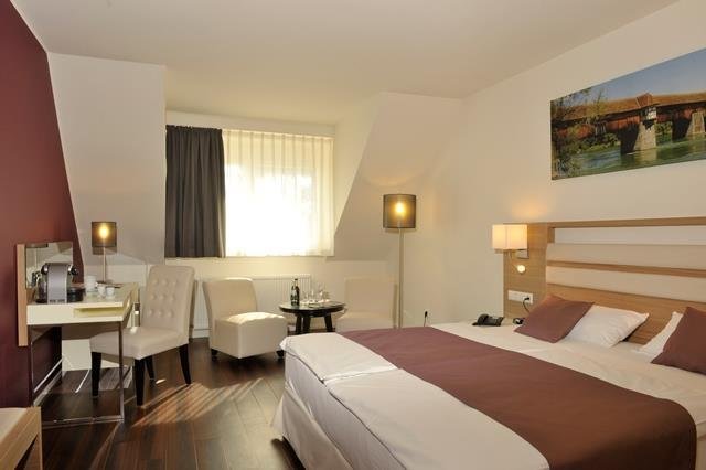 hotel goldener knopf