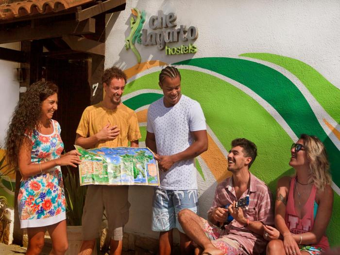 che lagarto hostel buzios
