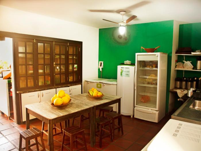 che lagarto hostel buzios
