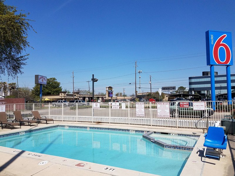 motel 6 houston tx brookhollow
