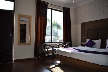 tapasthali by meera hotels