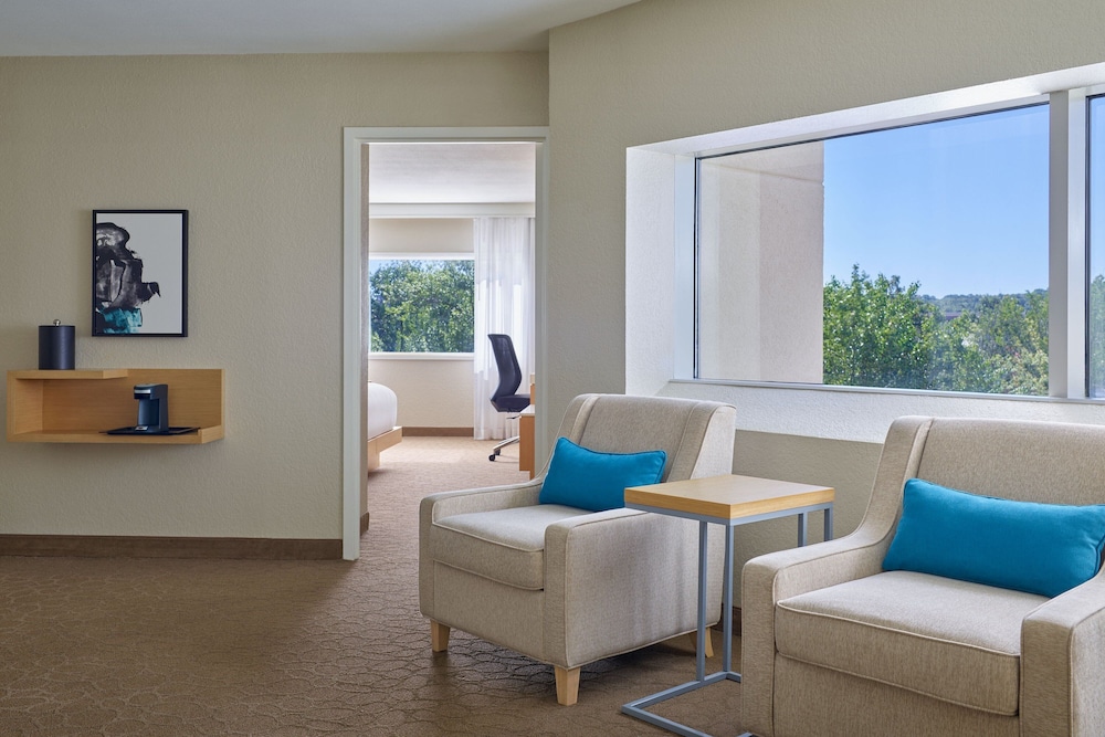 delta hotels by marriott little rock west