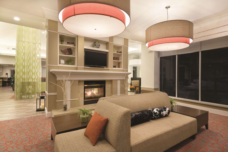 hilton garden inn akron canton airport