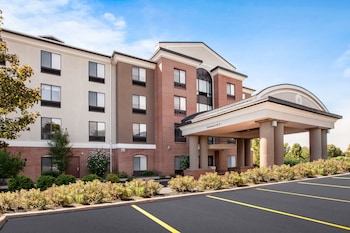 Holiday Inn Express Hotel & Suites Cleveland-Richfield By Ihg,Broadview Heights>>Brecksville,3 star