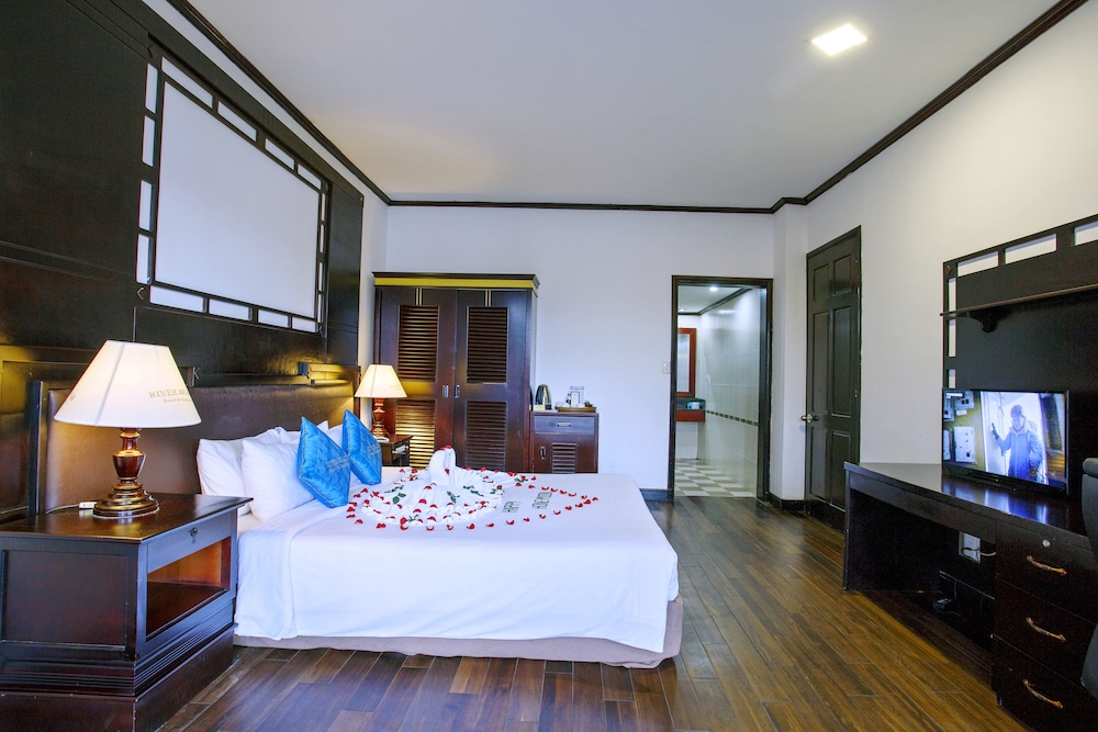 river beach resort and residences