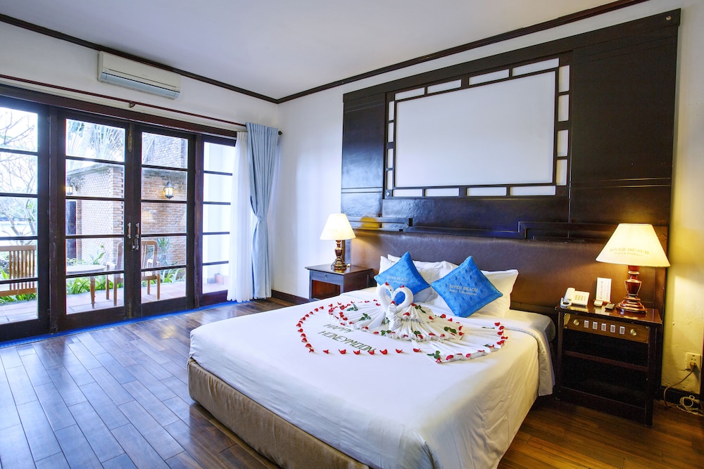 river beach resort and residences