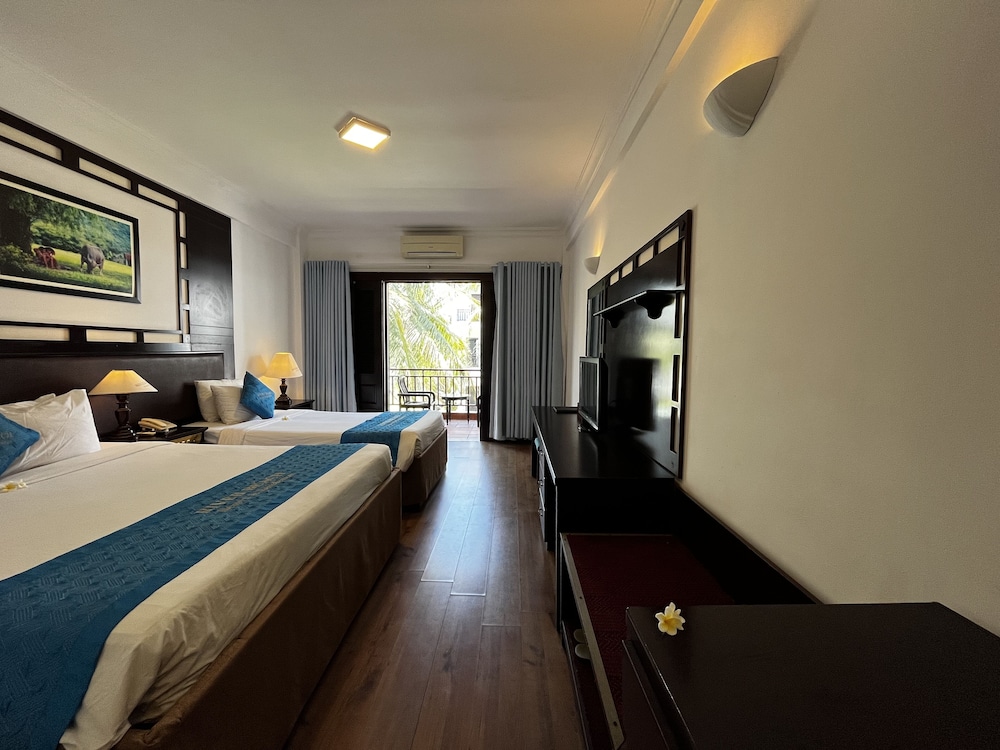 river beach resort and residences