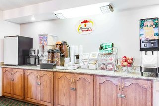 super 8 by wyndham springfield battlefield